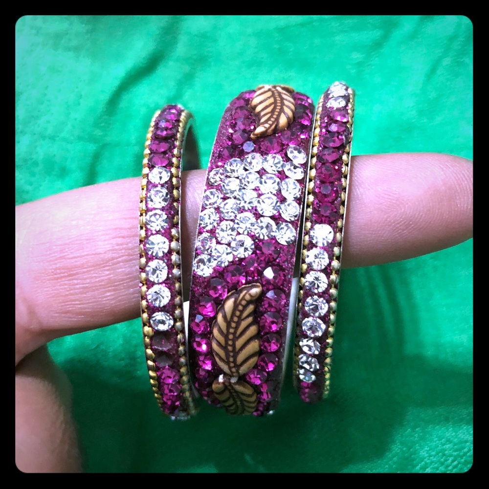 Beautiful bracelets with rhinestones. 3T-4-4T